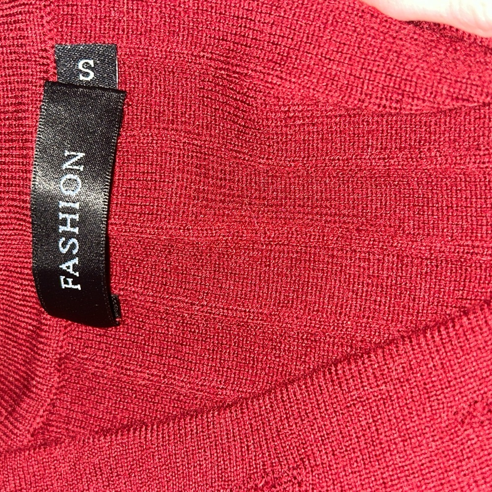 fashion low cut soft sweater